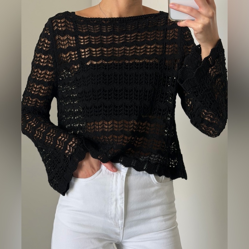 ZARA POINTELLE KNIT CROP TOP